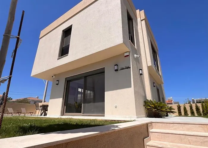 Pablo Alacati Вилла